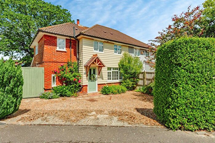 3 Bedroom Semi-Detached House For Sale In West Way, Crawley, RH10