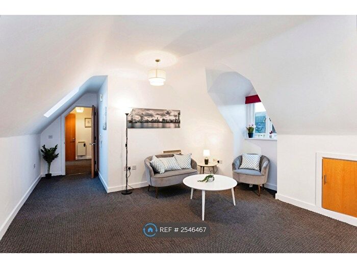 1 Bedroom Flat To Rent In Bedminster Parade, Bedminster, BS3