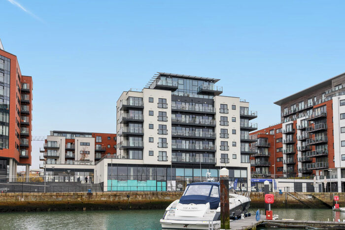 2 Bedroom Apartment To Rent In The Blake Building, Ocean Village, Southampton, SO14