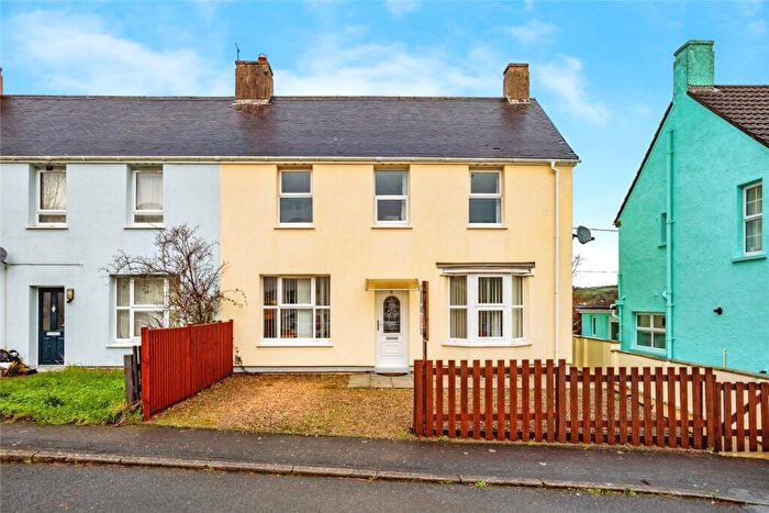 3 Bedroom Semi Detached House For Sale In Bron Y Dre, Cardigan, Dyfed, SA43