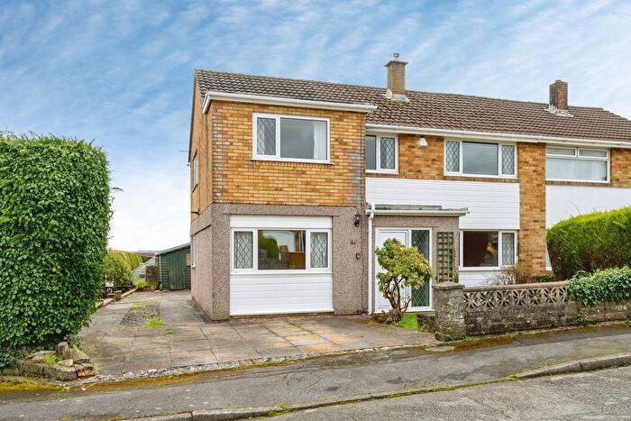 5 Bedroom Semi Detached House For Sale In Heol Gwili, Gorseinon, Swansea, SA4