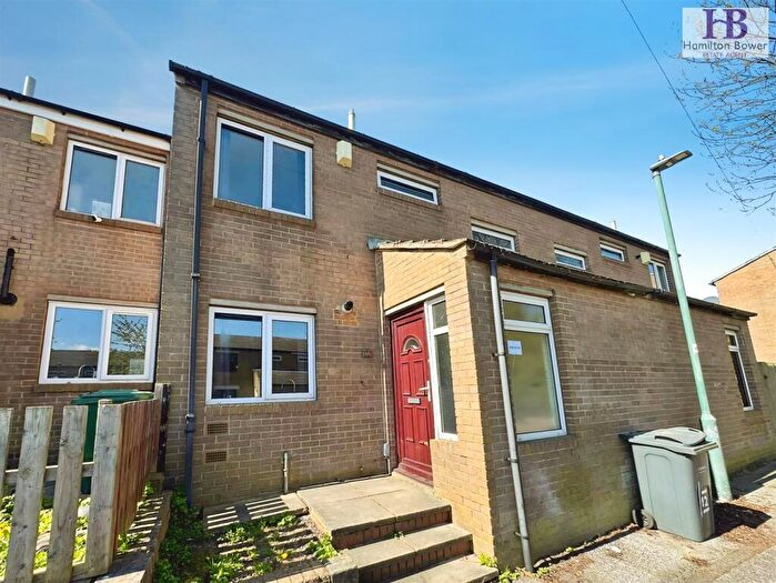 2 Bedroom Terraced House For Sale In Bankholme Court, Bradford, BD4