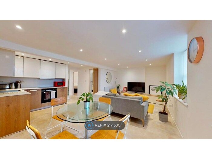 2 Bedroom Flat To Rent In Albert Terrace, Margate, CT9