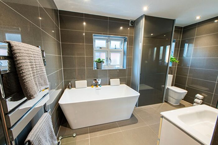 5 Bedroom Detached House For Sale In Belgrave Road, Leigh-On-Sea, SS9