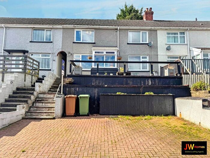 3 Bedroom Property For Sale In Albertina Road, Treowen, NP11