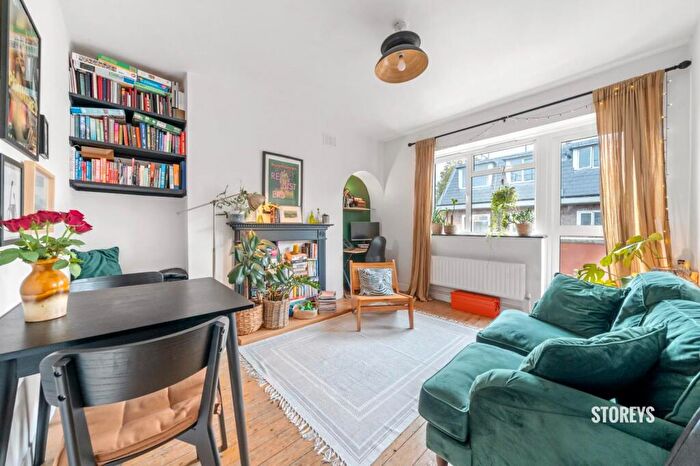 1 Bedroom Apartment To Rent In Merceron Houses, Globe Road, London, E2