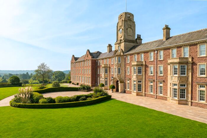 2 Bedroom Flat For Sale In College Road, Caerleon, Caerleon, NP18