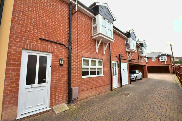 1 Bedroom Mews To Rent In Copnor Road, Portsmouth, PO3