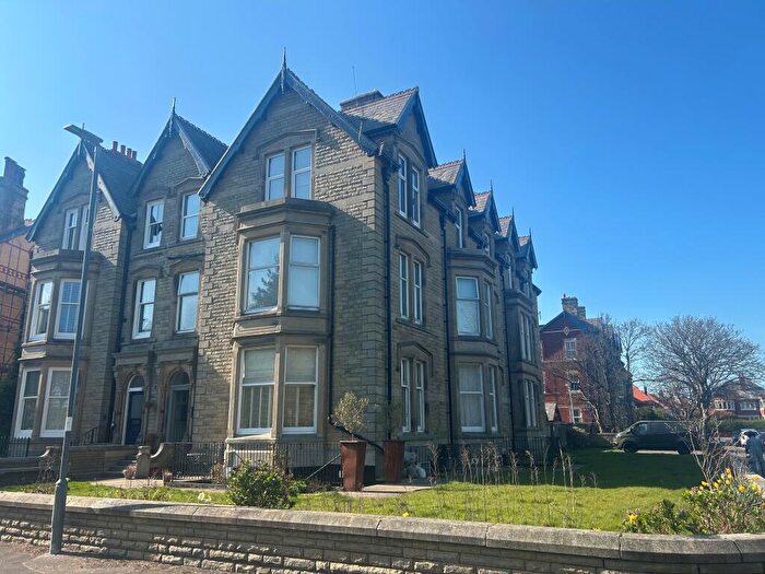 1 Bedroom Apartment To Rent In St Georges Square, Lytham St Annes, FY8