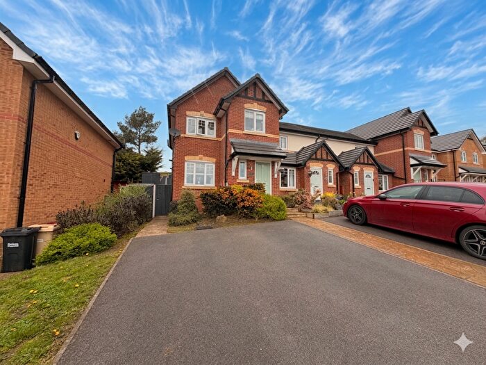 3 Bedroom Semi Detached House For Sale In Middlewich Close, Horwich, Bolton, Greater Manchester, BL6