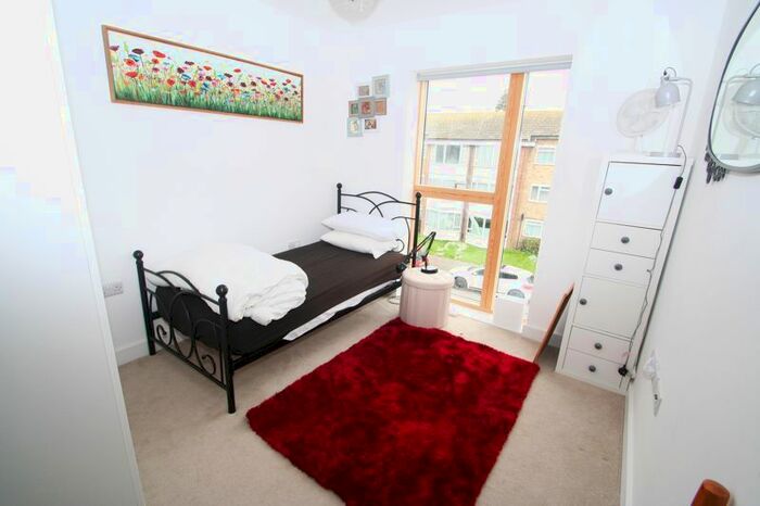 1 Bedroom Property To Rent In The Causeway, Goring-By-Sea, Worthing, BN12