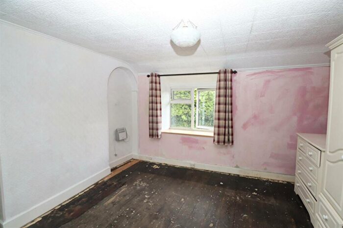 2 Bedroom Detached House For Sale In High Street, Whittlebury, Towcester, NN12