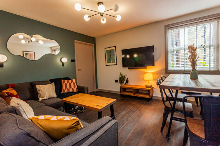 5 Bedroom Property To Rent In Flat, Crossgate Lofts, Durham, DH1