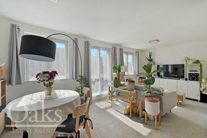 2 Bedroom Apartment To Rent In London Road, Mitcham, CR4