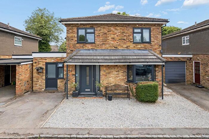 4 Bedroom Detached House For Sale In The Lincolns, Little Kingshill, HP16