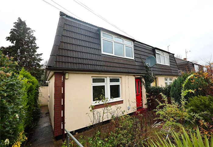 3 Bedroom Semi-Detached House For Sale In Stanberrow Road, Hereford, Herefordshire, HR2