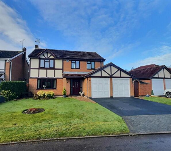 4 Bedroom Detached House For Sale In Birkdale Close, Mickleover, Derby, DE3