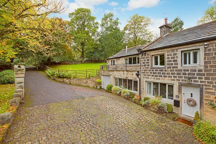 3 Bedroom Cottage For Sale In Moor Cottages, Moor Road, Burley Woodhead, Ilkley, LS29