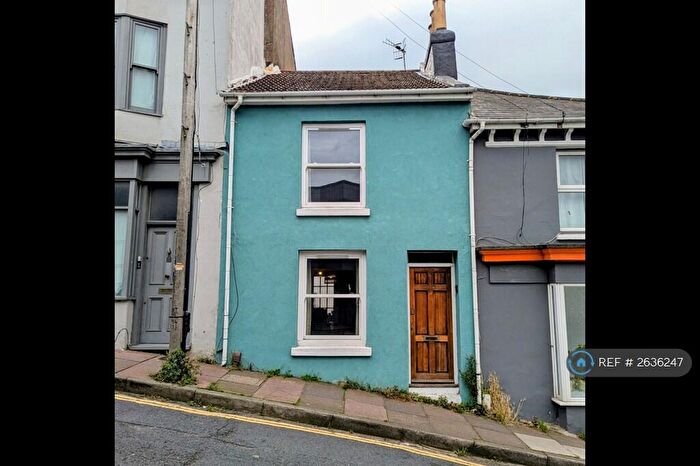 2 Bedroom Terraced House To Rent In Southover Street, Brighton, BN2