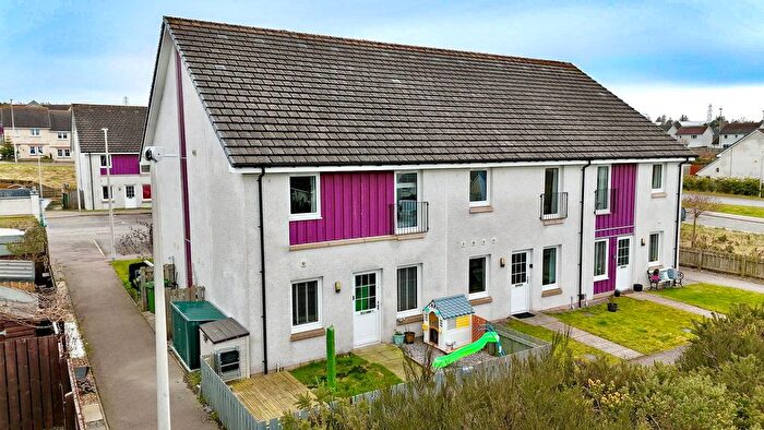 2 Bedroom End Terrace House For Sale In Larchwood Drive, Inverness, IV2