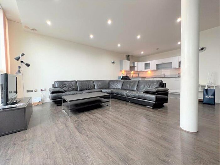 3 Bedroom Duplex For Sale In Capital East Apartments, Western Gateway, London, E16
