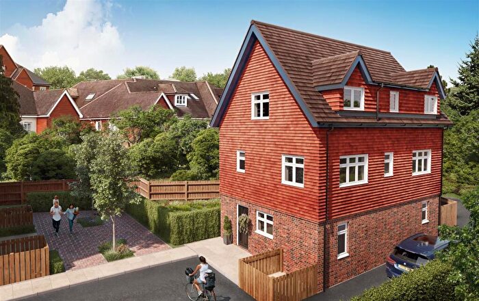 4 Bedroom Detached House For Sale In Kingswood Mews, Waterhouse Lane, Kingswood, KT20