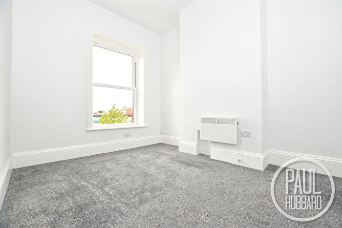 2 Bedroom Flat To Rent In London Road North, Lowestoft, NR32