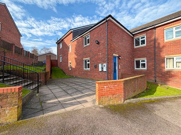 2 Bedroom Flat To Rent In Fairfield Place, Winlaton, NE21