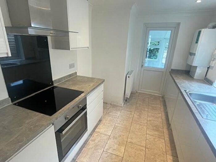 2 Bedroom Property To Rent In Haselbury Road, Edmonton, N18