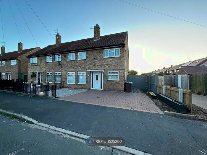 4 Bedroom End Of Terrace House To Rent In Mollison Road, Hull, HU4