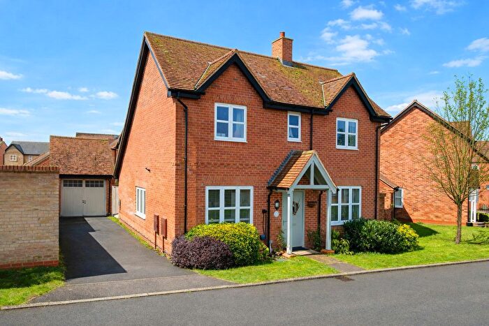 4 Bedroom Detached House For Sale In Hazleton, Winslow, MK18
