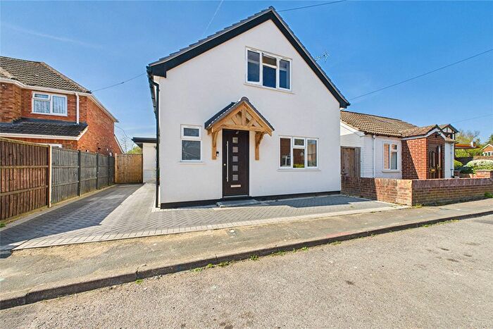 4 Bedroom Detached House For Sale In St. Johns Road, Sandhurst, Berkshire, GU47