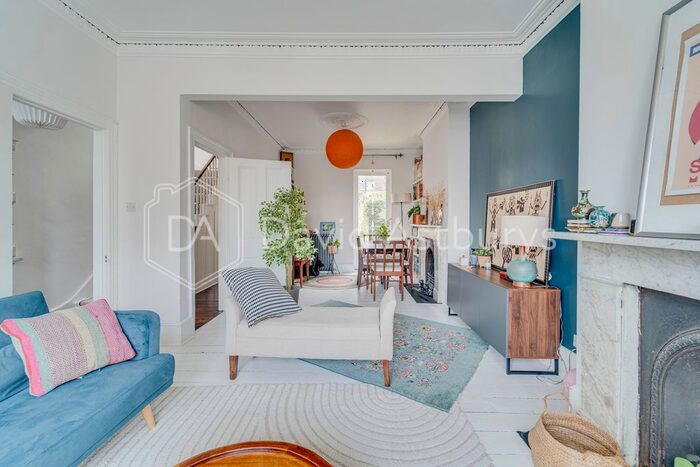 3 Bedroom Terraced House To Rent In Trinder Road, Crouch Hill, London, N19