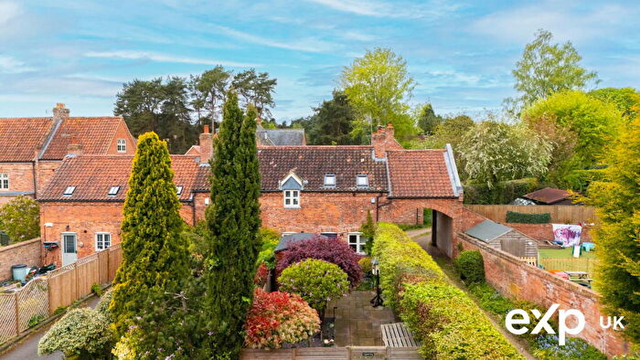 2 Bedroom Barn Conversion For Sale In Church View, Oxton, NG25