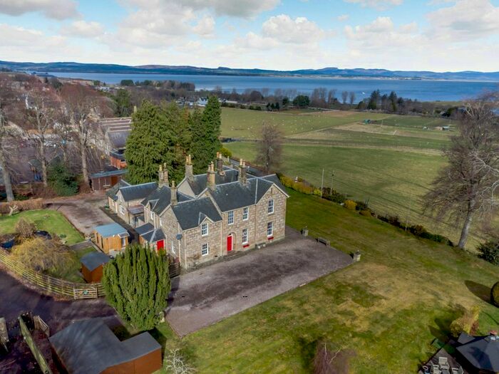 6 Bedroom Detached House For Sale In Knockbreck Road, Tain, Ross-Shire, IV19