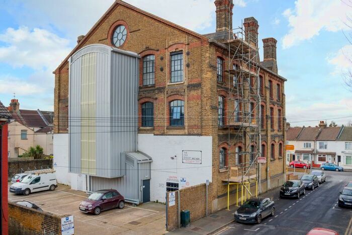 2 Bedroom Apartment To Rent In The Old Bakery, Gillingham Road, Gillingham, ME7