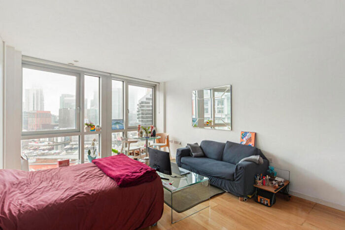 1 Bedroom Apartment For Sale In Flat, Fairmont Avenue, London, E14