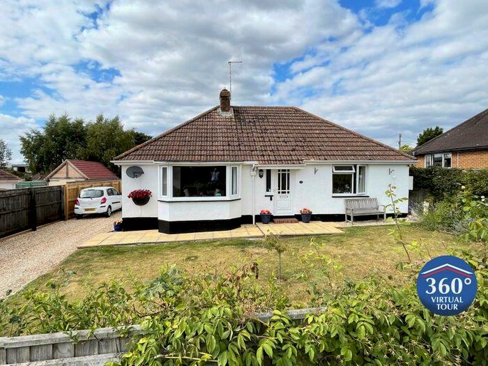 2 Bedroom Detached Bungalow For Sale In A Wonderful Detached Bungalow On The Edge Of Rewe, EX5