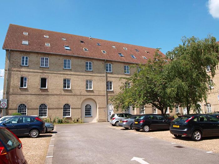 1 Bedroom Apartment For Sale In Riverside Mill, Bridge Place, Godmanchester, PE29