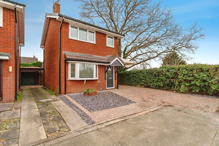 3 Bedroom Detached House For Sale In Colliery Green Court, Little Neston, Neston, Cheshire, CH64