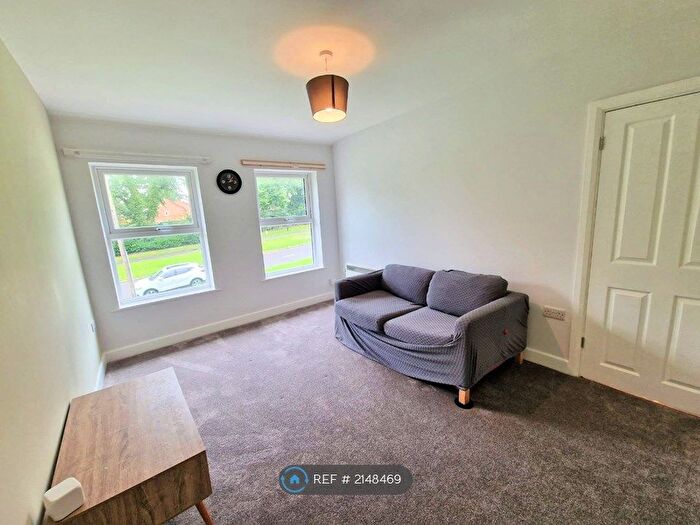 1 Bedroom Flat To Rent In Shenley Lane, Birmingham, B29