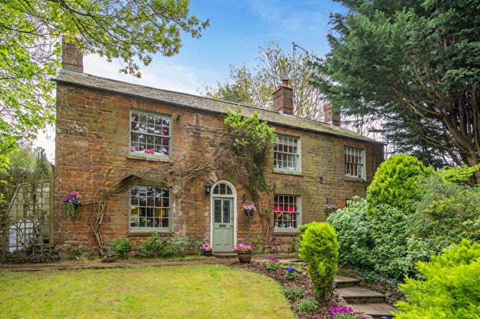 3 Bedroom Detached House For Sale In Woodford Road Byfield, Daventry, NN11