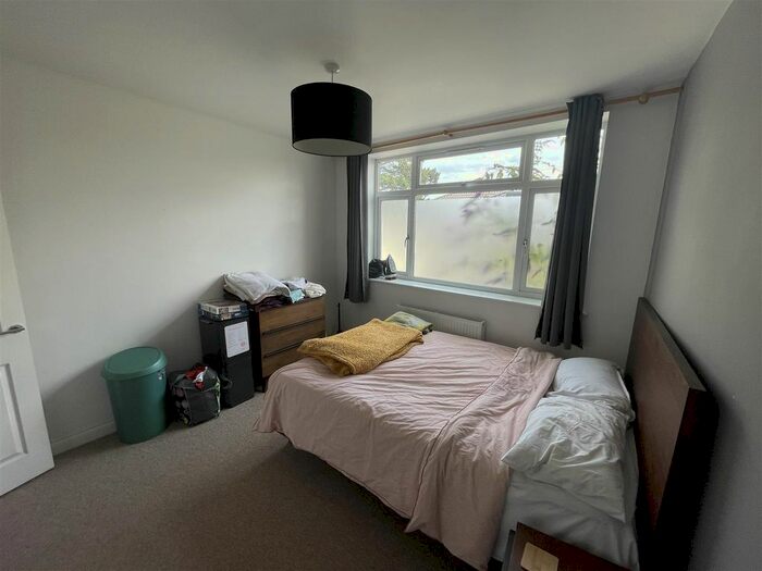 2 Bedroom Flat To Rent In Filton Avenue, Horfield, Bristol, BS7