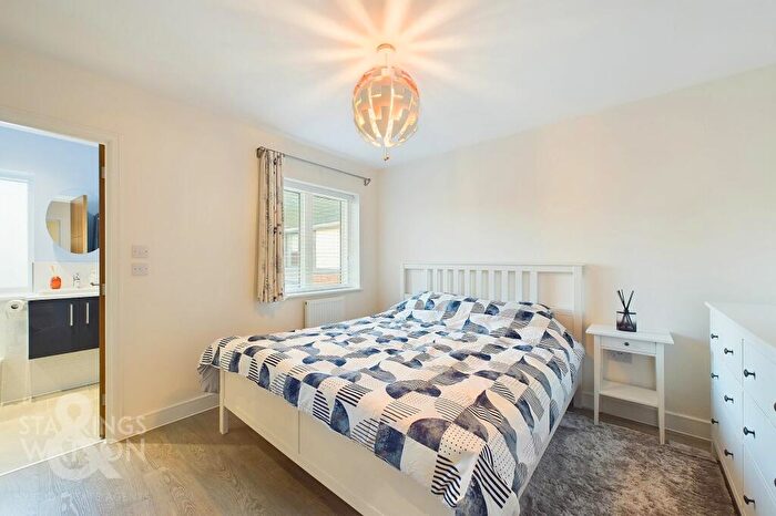 2 Bedroom End Of Terrace House For Sale In Burrage Way, Sprowston, Norwich, NR7