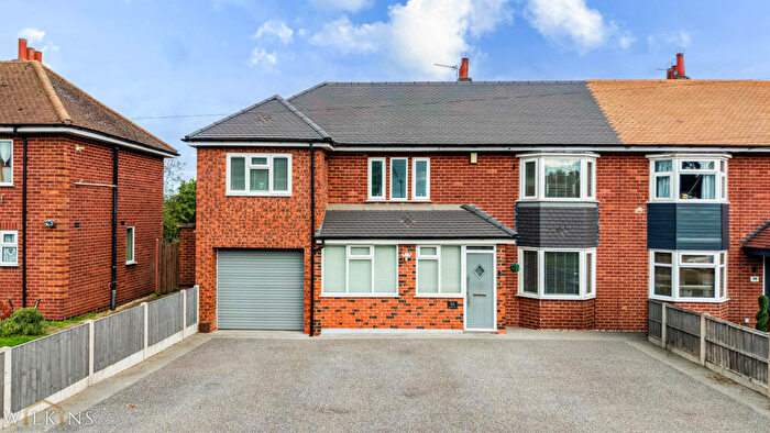 4 Bedroom Semi Detached House For Sale In Summer Lane, Minworth, Sutton Coldfield, West Midlands, B76