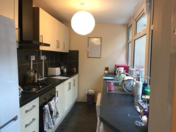 5 Bedroom Detached House To Rent In Byron Place, Bristol, BS8