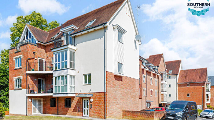 2 Bedroom Flat For Sale In Stone Court - Block F, Balcombe Road, Crawley, Crawley, RH10