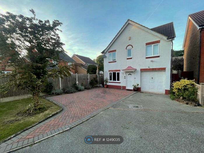 4 Bedroom Detached House To Rent In Stafford Crescent, Braintree, CM7