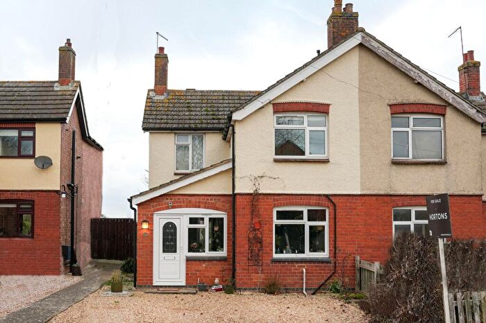 3 Bedroom Semi-Detached House For Sale In Harborough Road, Stoke Albany, LE16