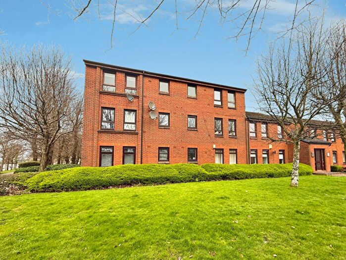 Studio For Sale In Princes Gate, Glasgow, G73